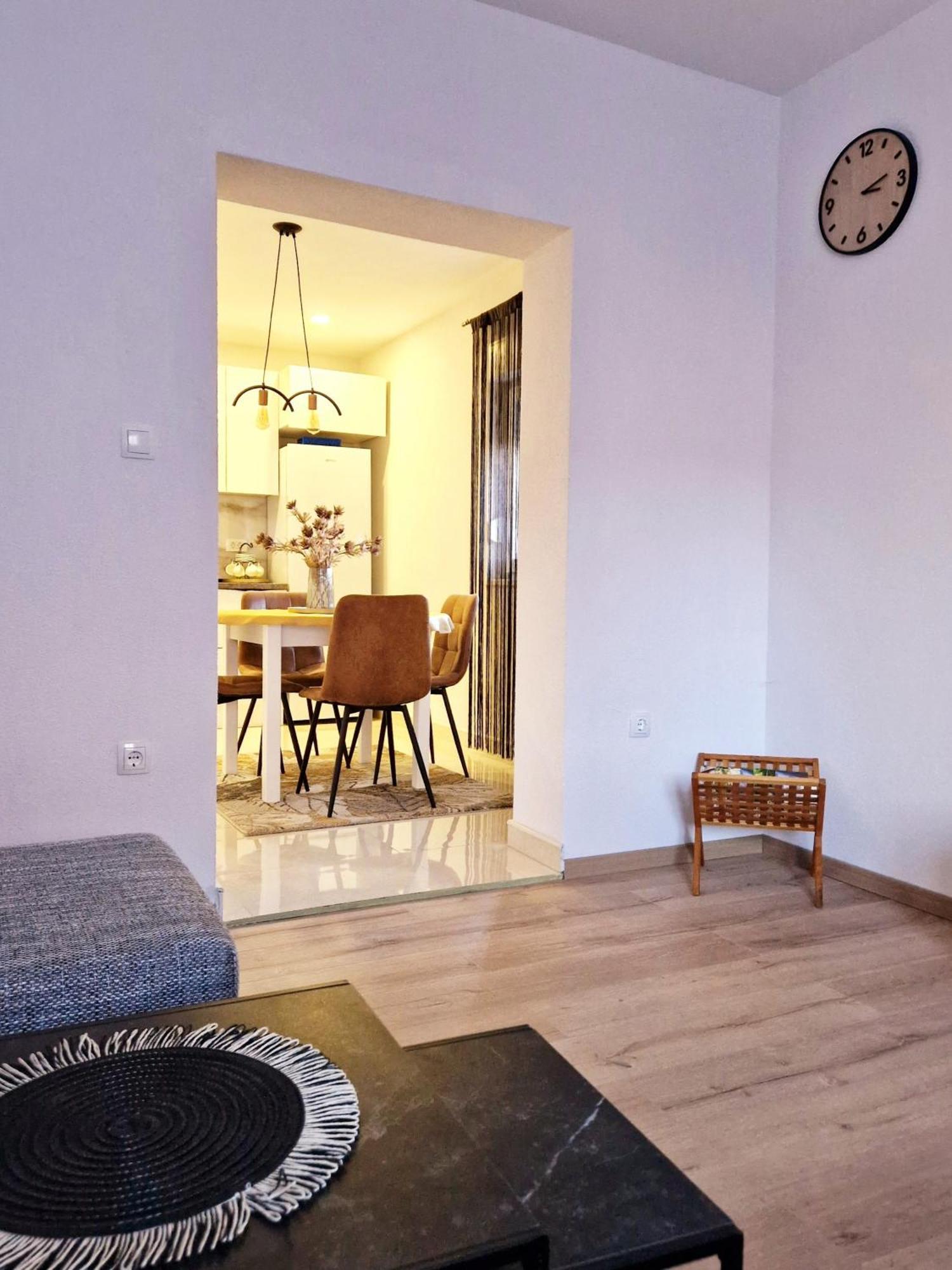 2 Bedroom Apartment Ljubica Sinj Eksteriør billede