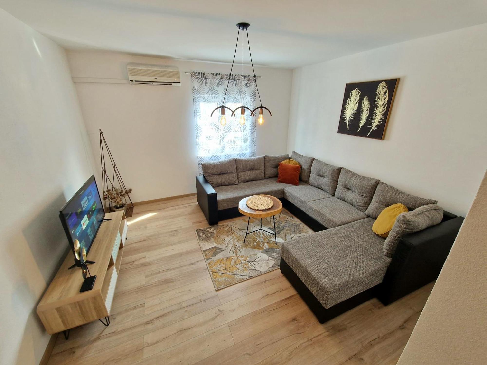 2 Bedroom Apartment Ljubica Sinj Eksteriør billede