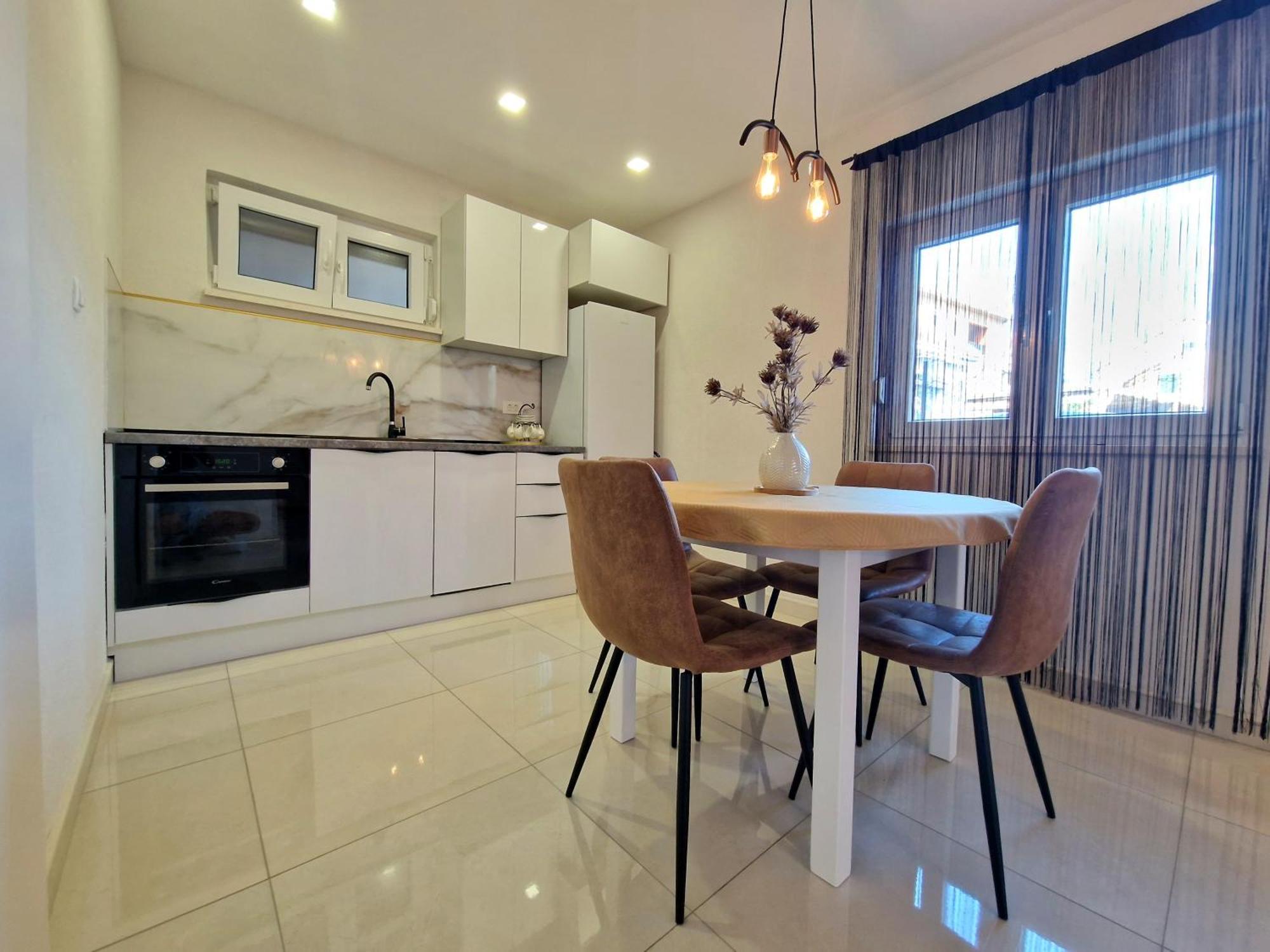 2 Bedroom Apartment Ljubica Sinj Eksteriør billede