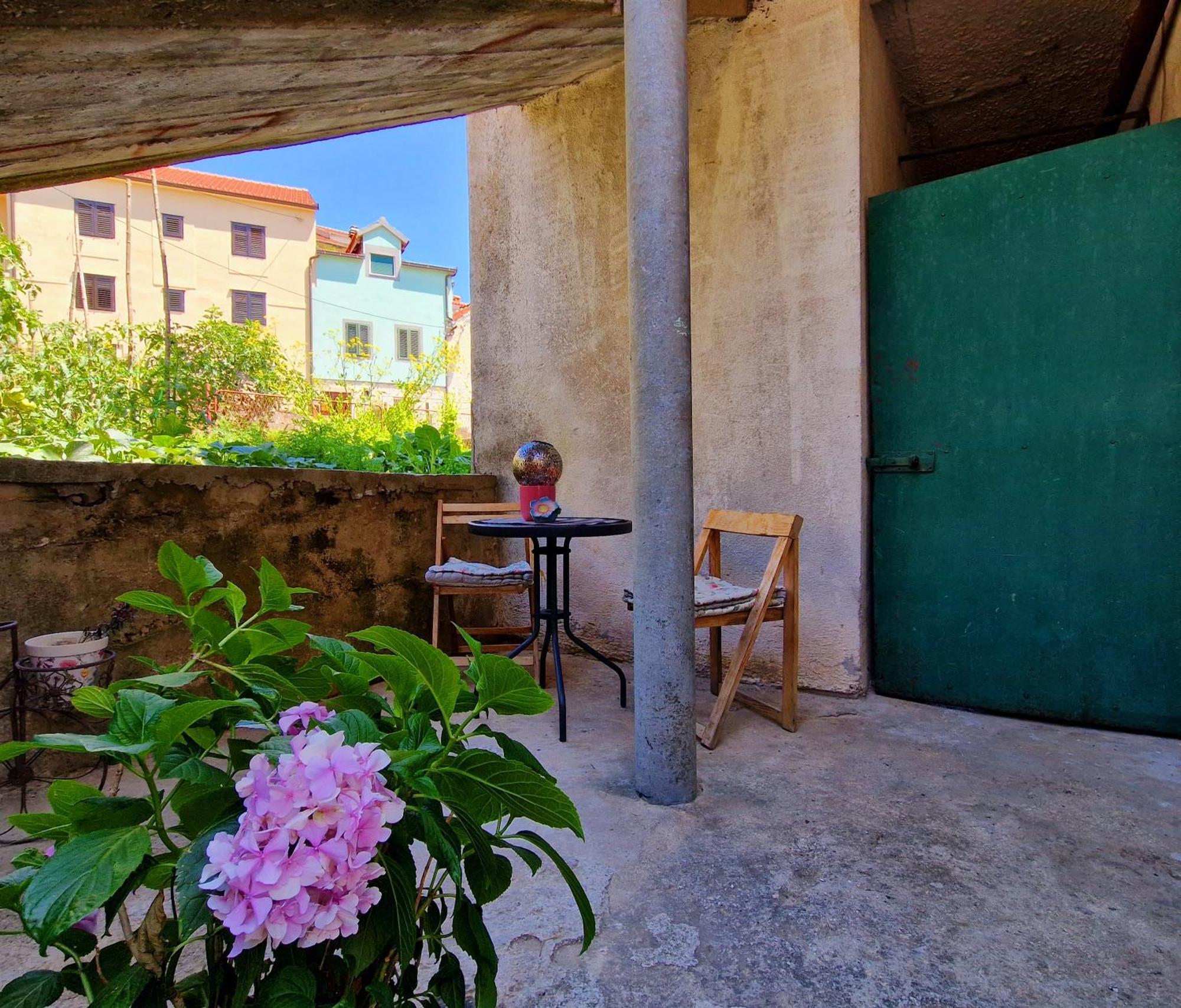 2 Bedroom Apartment Ljubica Sinj Eksteriør billede
